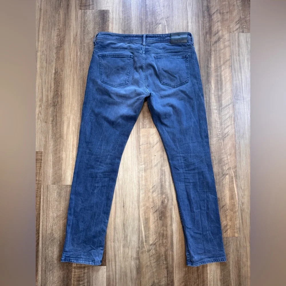 Hackett London Bespoke Denim Newburg Slim, Color 551 Blue, Size 38x32